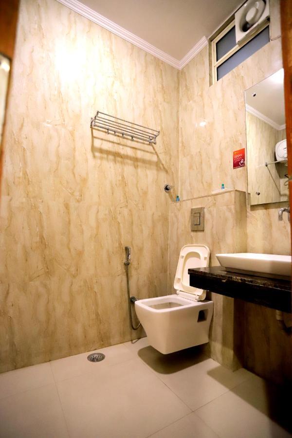 Hotel Aries Nowe Delhi Zewnętrze zdjęcie