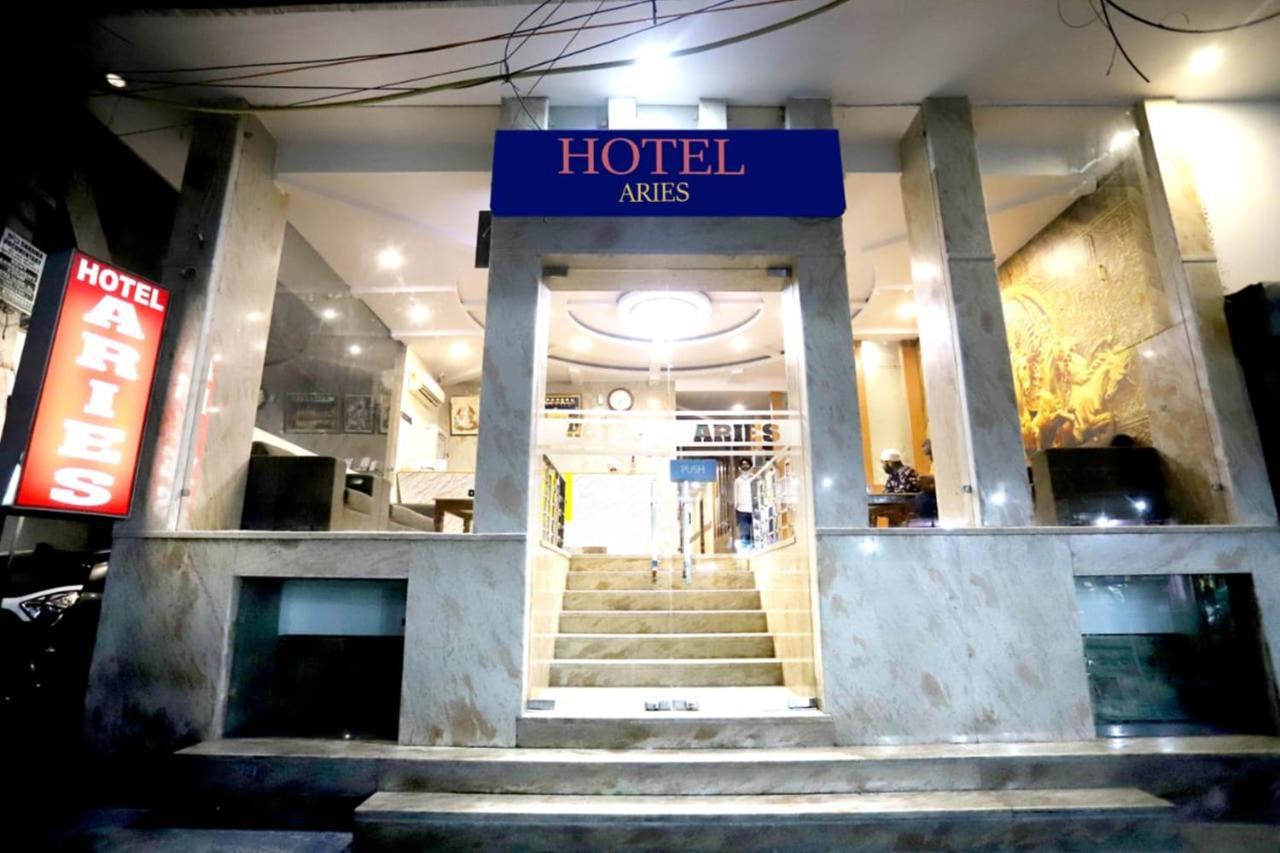 Hotel Aries Nowe Delhi Zewnętrze zdjęcie